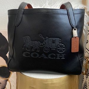 NWT Coach Tote With Horse And Carriage Black/Redwood Pebble Leather